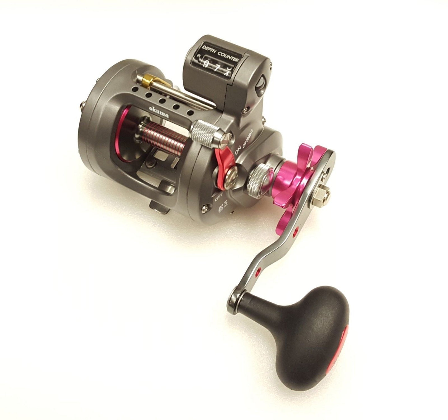 Okuma Cold Water Line Counter 5.1:1 Conventional Reel - Pink